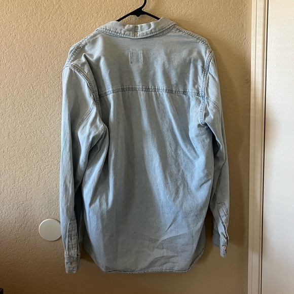 Zara Women’s Long Sleeve Button Down Shirt - Picture 4 of 4